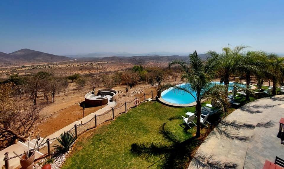 Opuwo Country Lodge Exterior foto