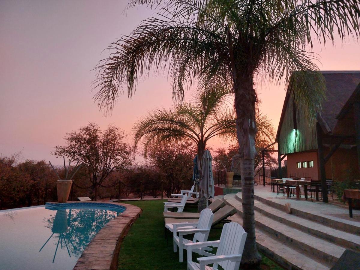 Opuwo Country Lodge Exterior foto