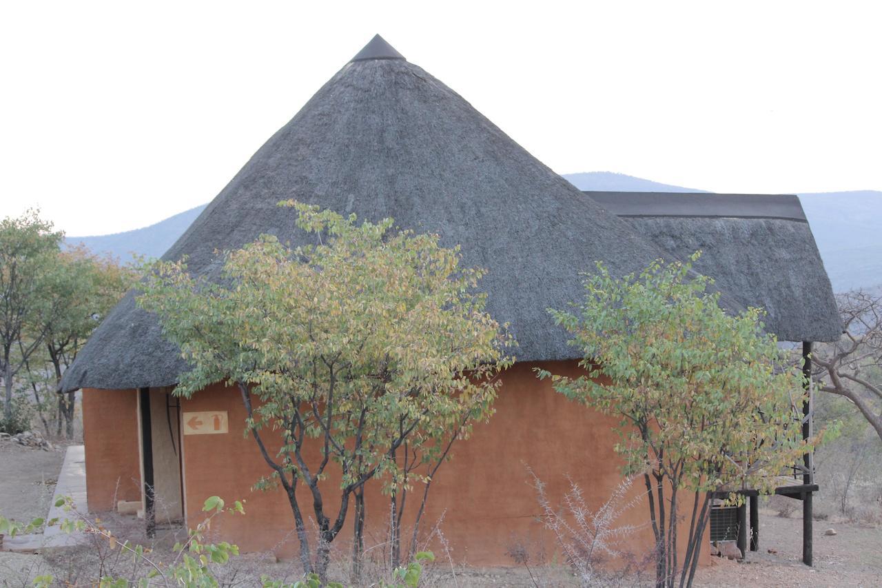 Opuwo Country Lodge Exterior foto